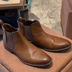 Men's Brown Leather Chukka Boots